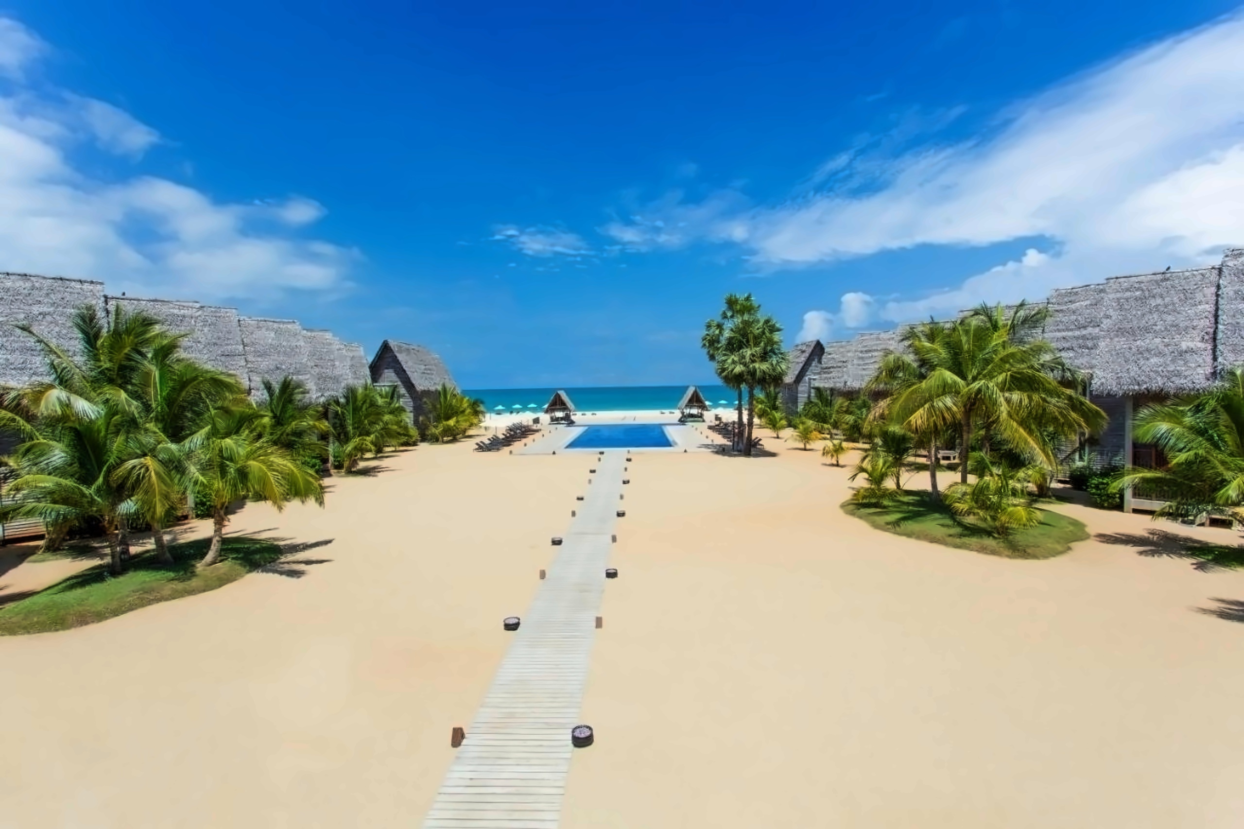 Maalu Maalu Resort & Spa, Pasikuda
